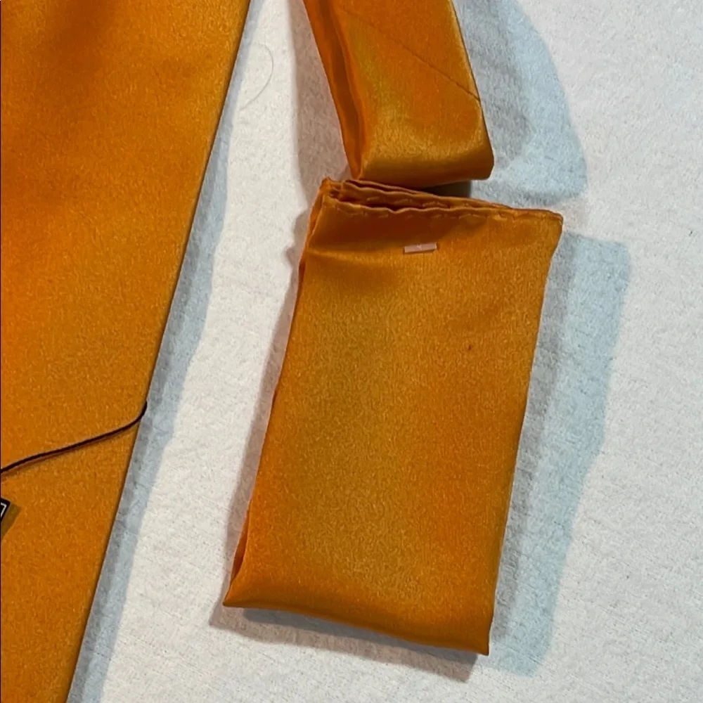 Adolfo Gold Satin Necktie NWT with handkerchief