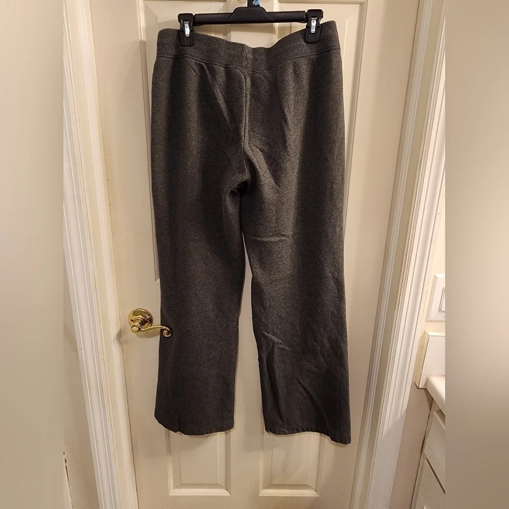 Nike sweatpants dark