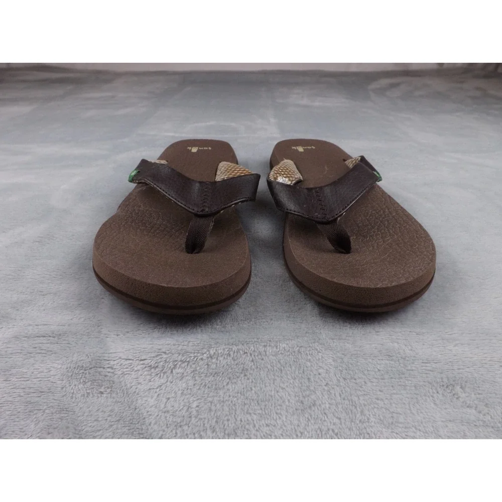 Sanuk flip flops
