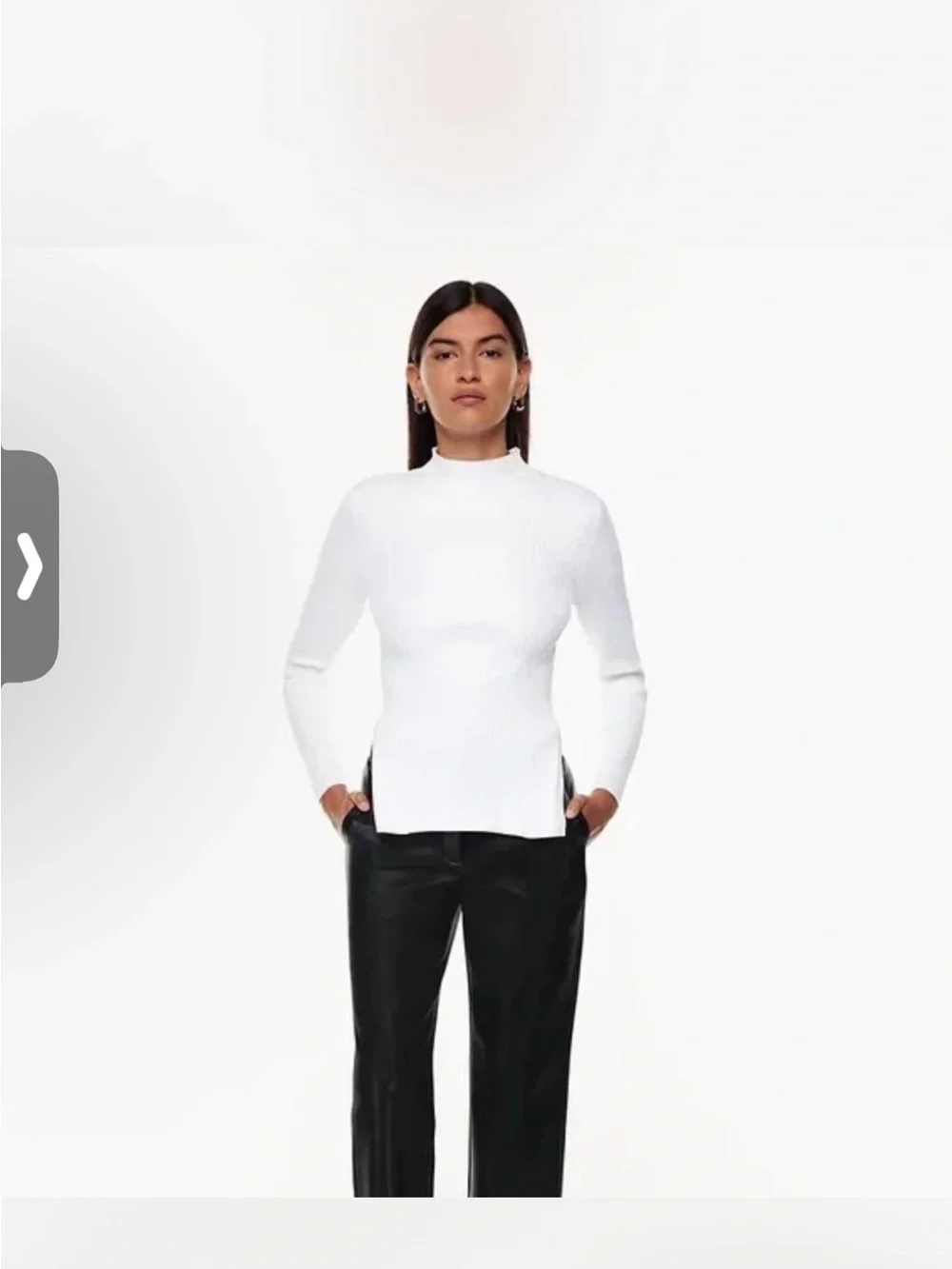 Aritzia/Babaton Ladies White Ribbed Sculpt Knit Tie Back Sweater-XS
