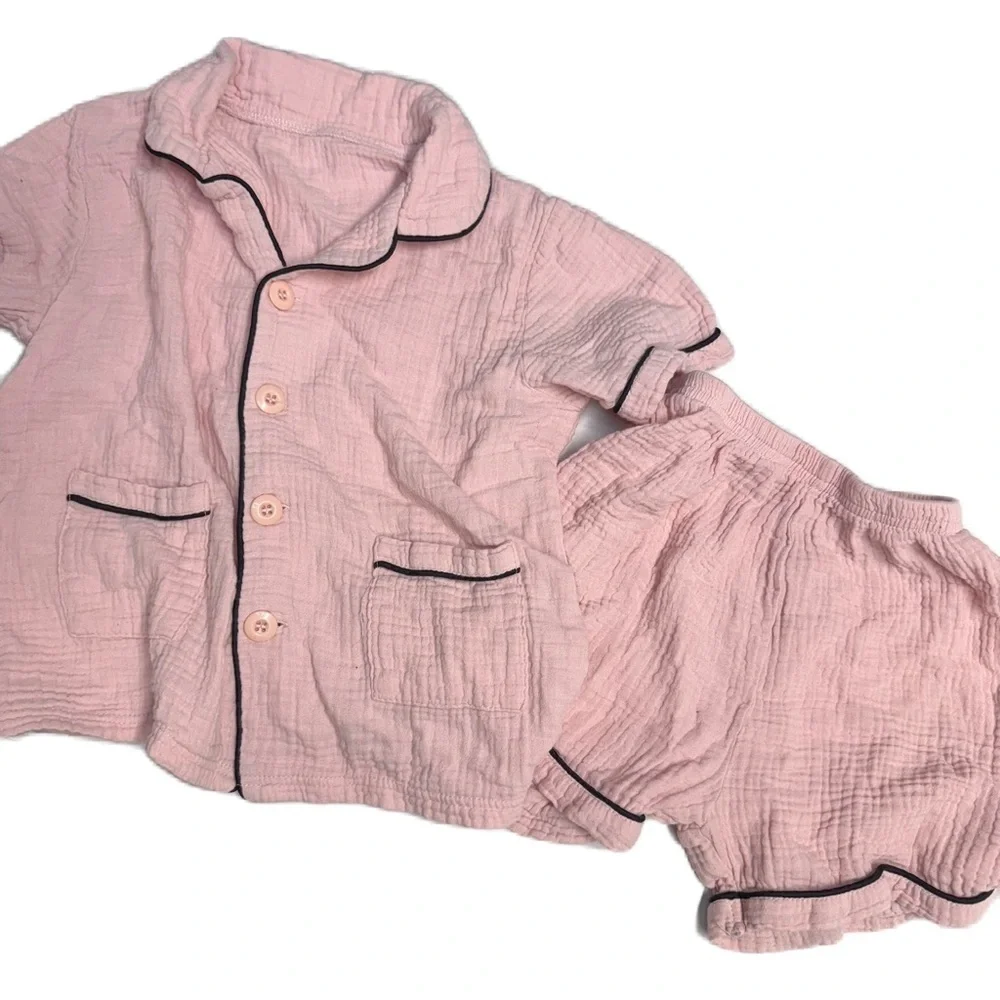 Girls sz 4/5/6 Assorted Clothing Bundle pjs, tshirts, Denim Skirt, leggings