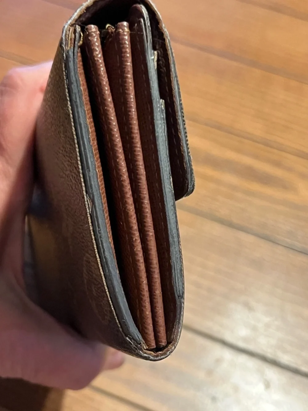 Louis Vuitton classic louis