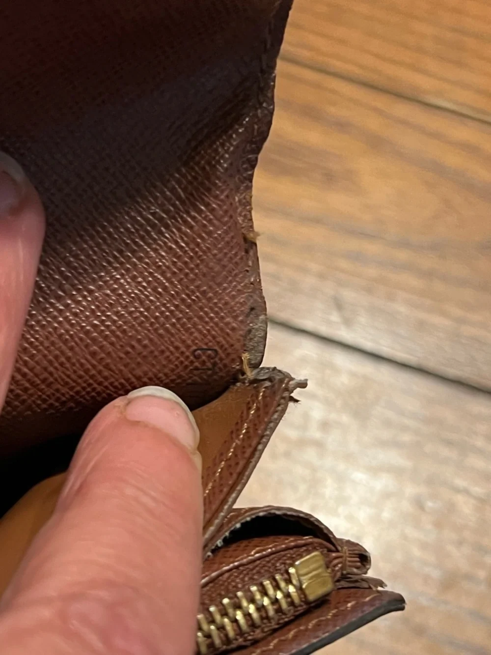 Louis Vuitton classic louis