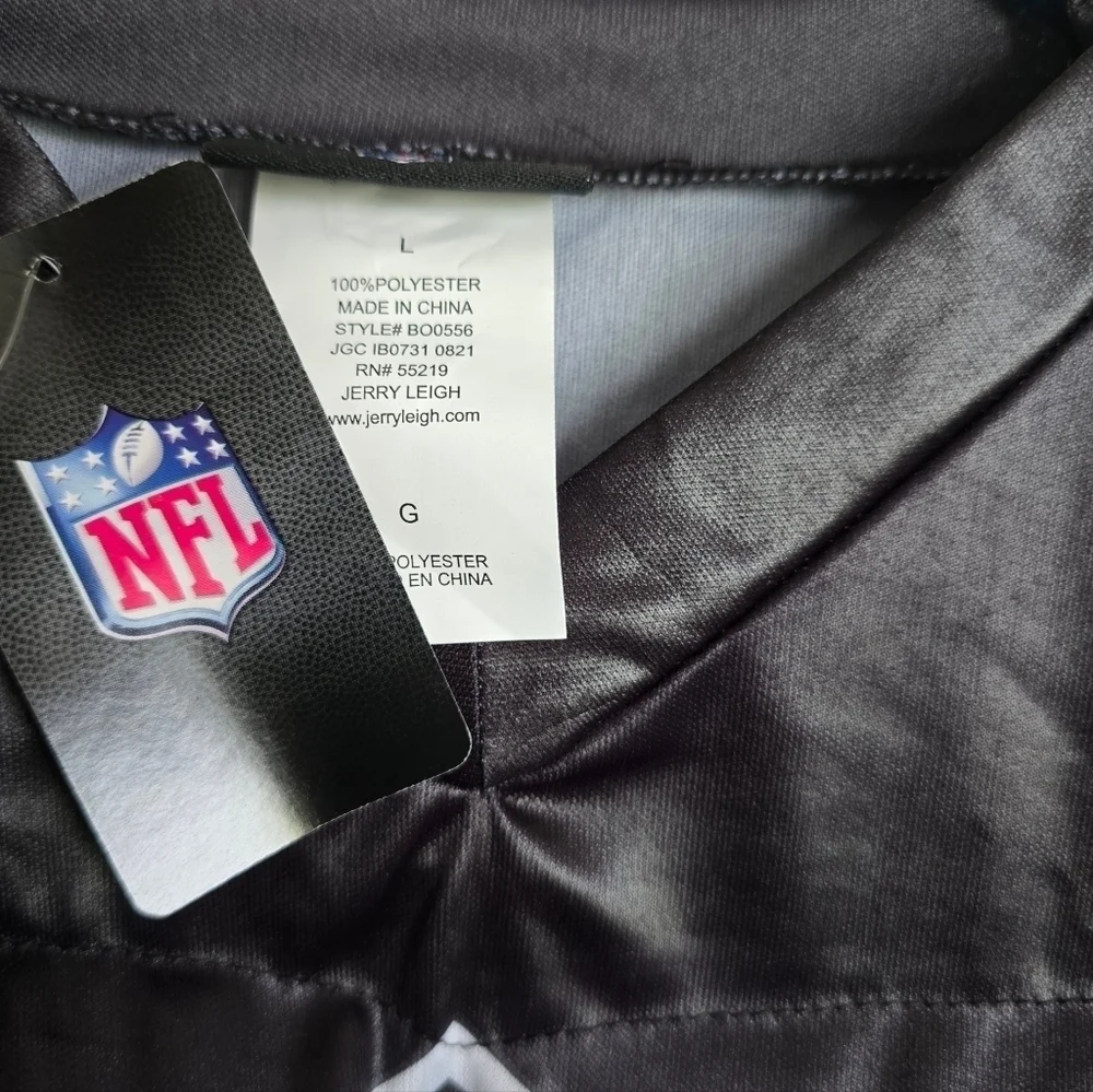 NFL las size includes
