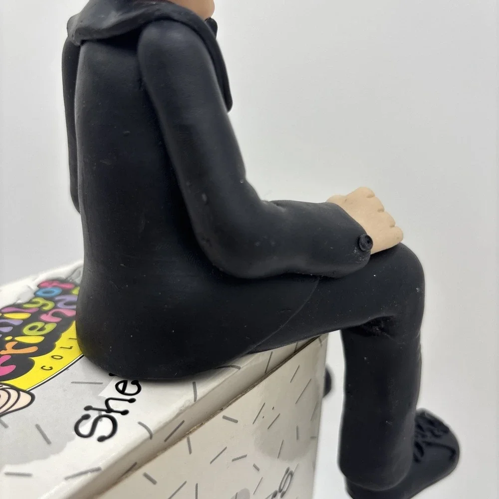 Christhomas Corp shelf sitters