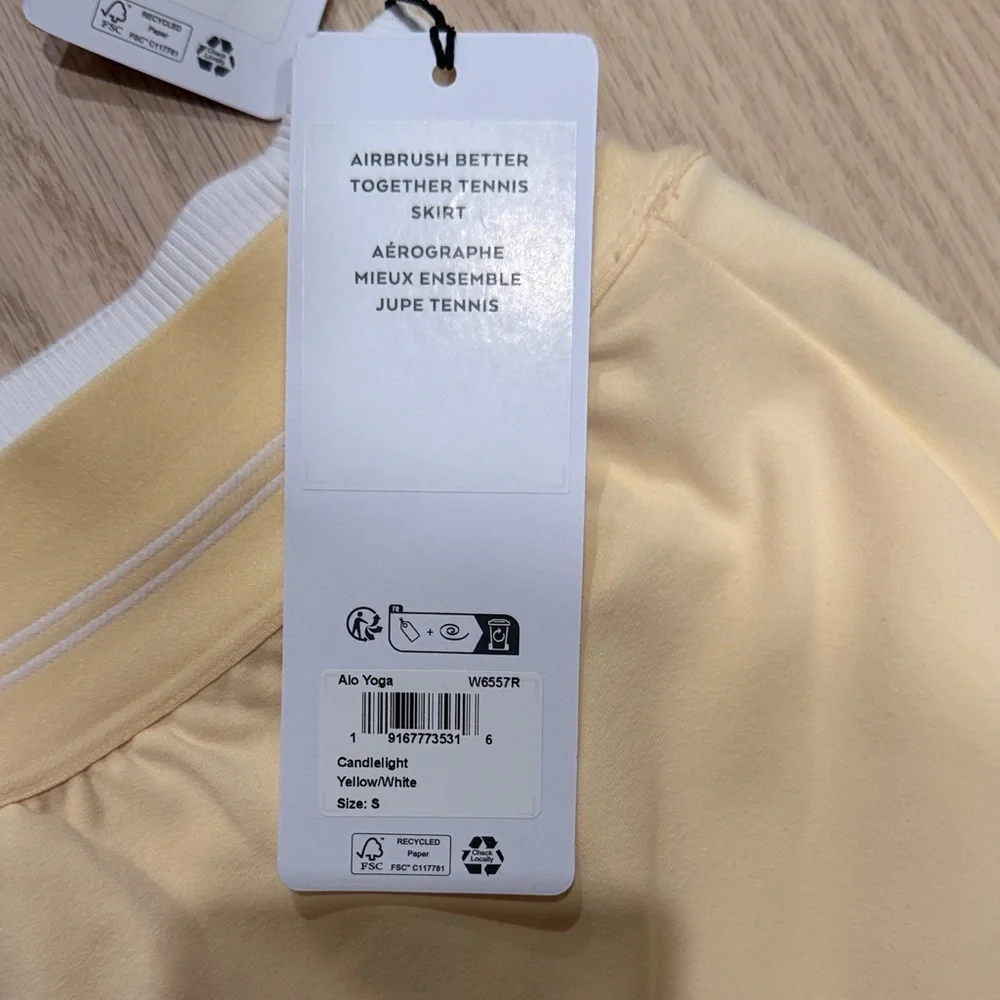 ALO Yoga candlelight yellow