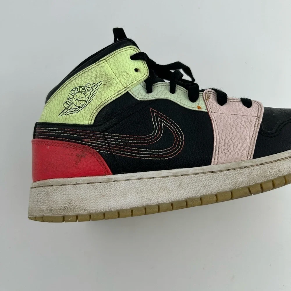 Nike any feel shown