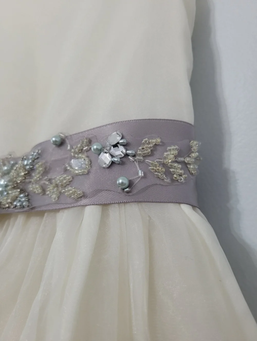 Sweet Beginnings‎ Flower Girl Dress Size 8 Ivory Off White w/ Gray Sash