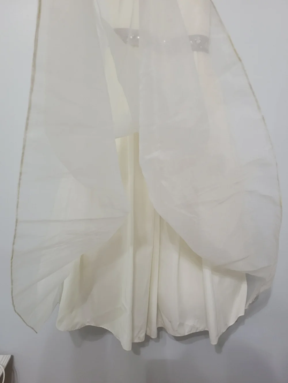 Sweet Beginnings‎ Flower Girl Dress Size 8 Ivory Off White w/ Gray Sash