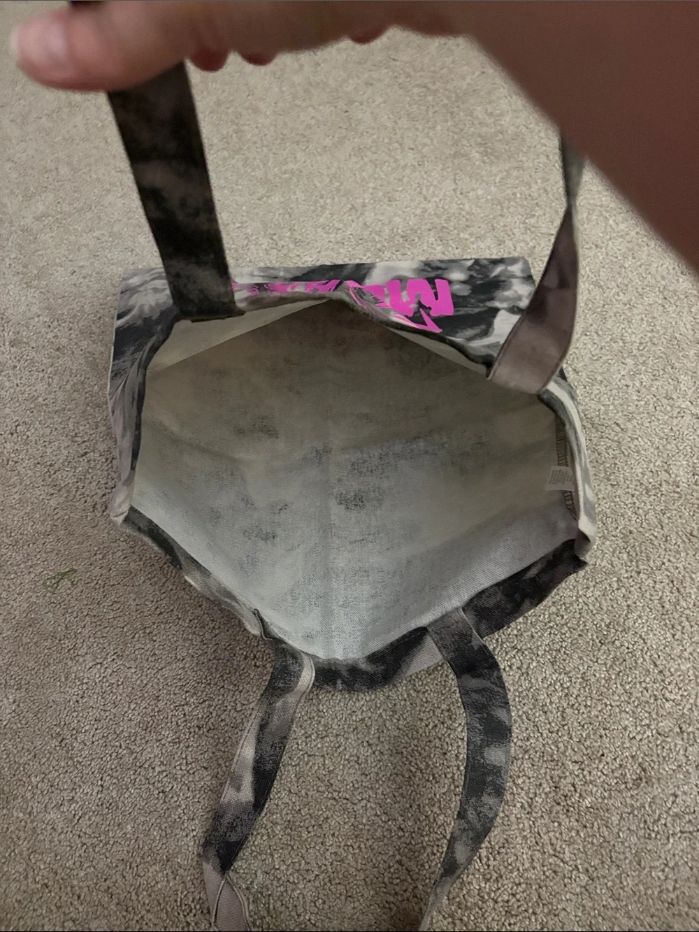 N/A pet smoke