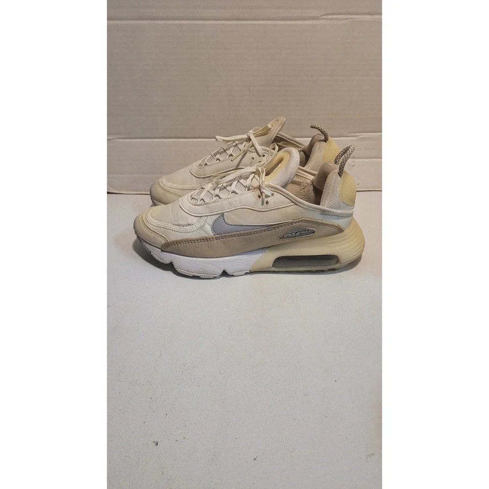 Nike Air Max 2090 Women's Shoes Size 7 (DA8702-100) White Tan