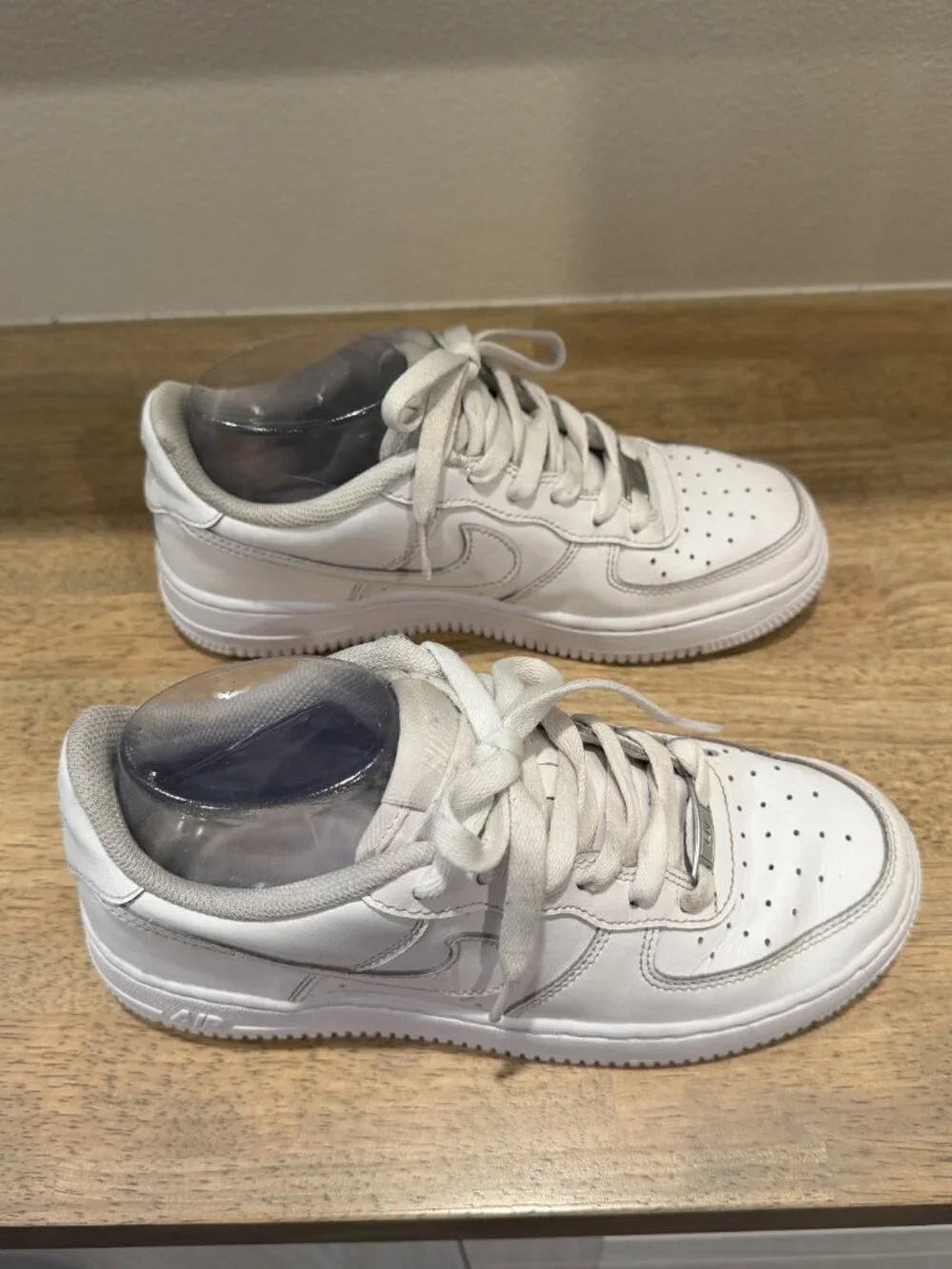 Nike Air Force 1 Low White GS Sneakers Size 5.5Y / W7