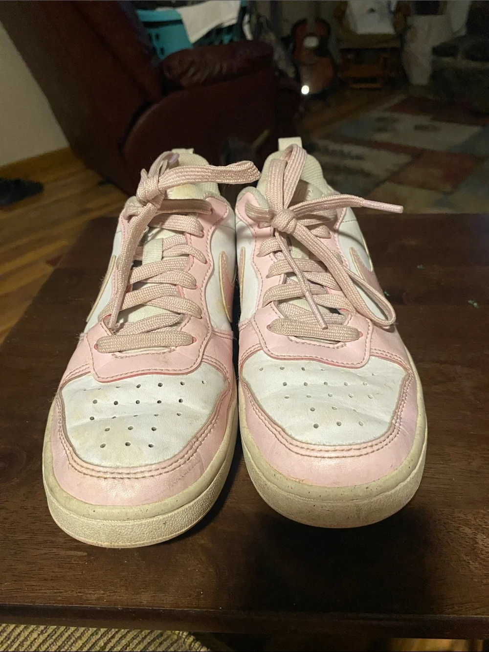 Nike girls size 4
