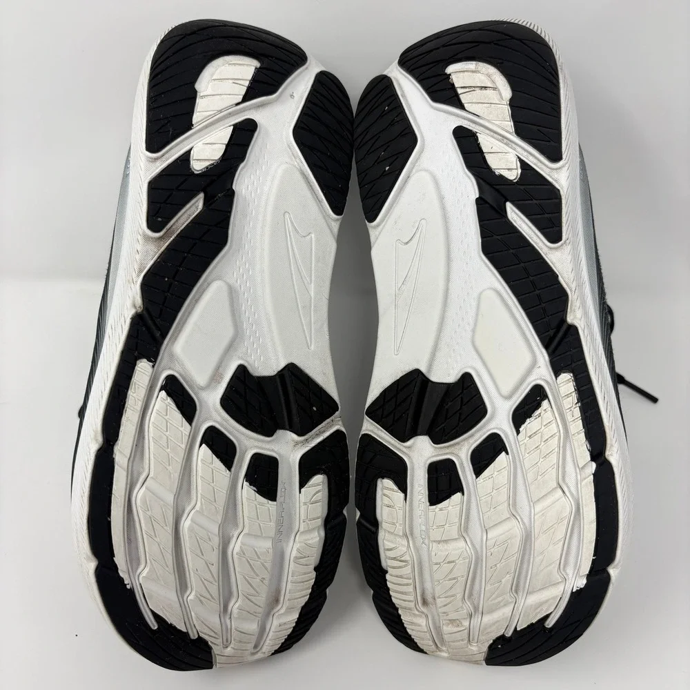 Altra FWD‎ VIA 2 Size 10 Men's Running Shoes Black White AL0A85SR010