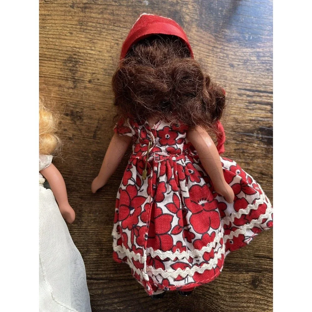 Nancy Ann Storybook dolls/Bisque/
