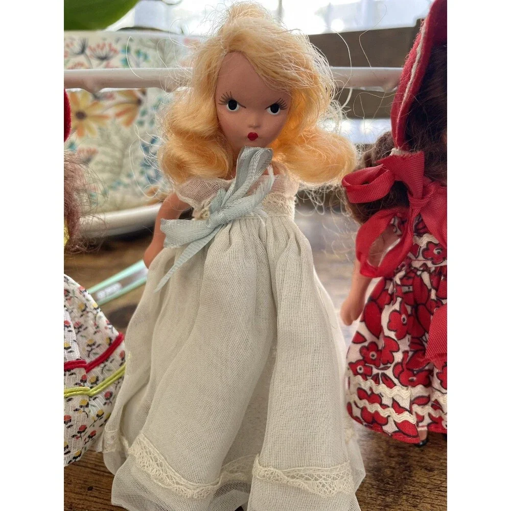 Nancy Ann Storybook dolls/Bisque/
