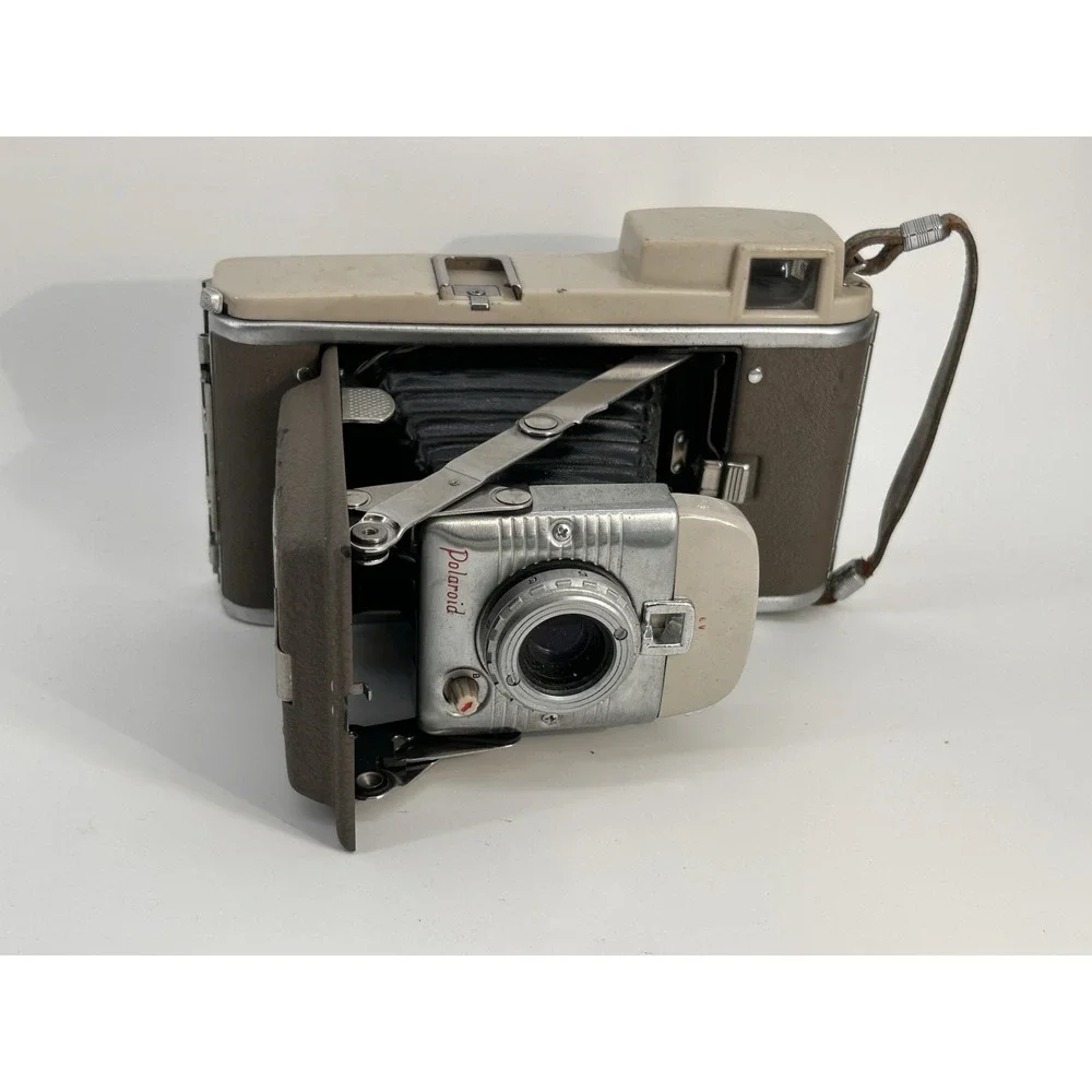 Polaroid