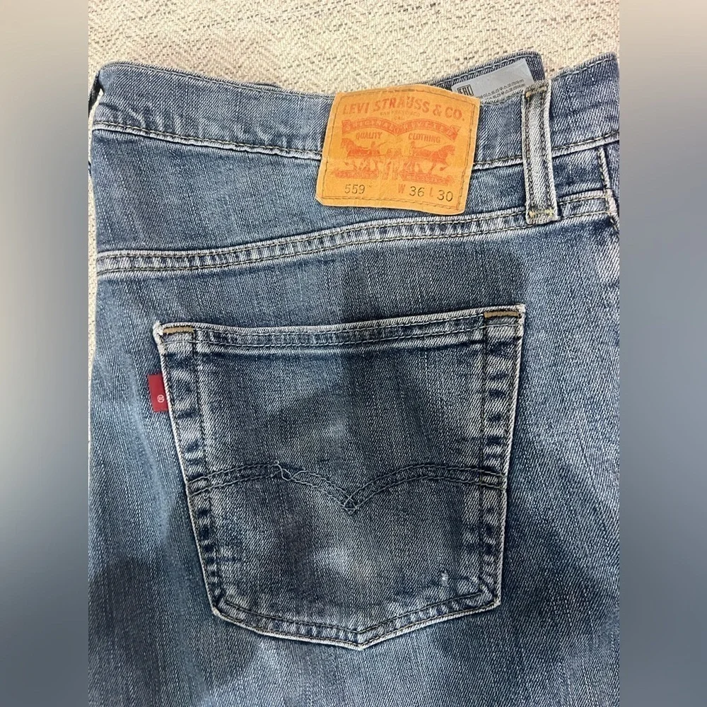 Levi’s 559 straight fit Size 36x30