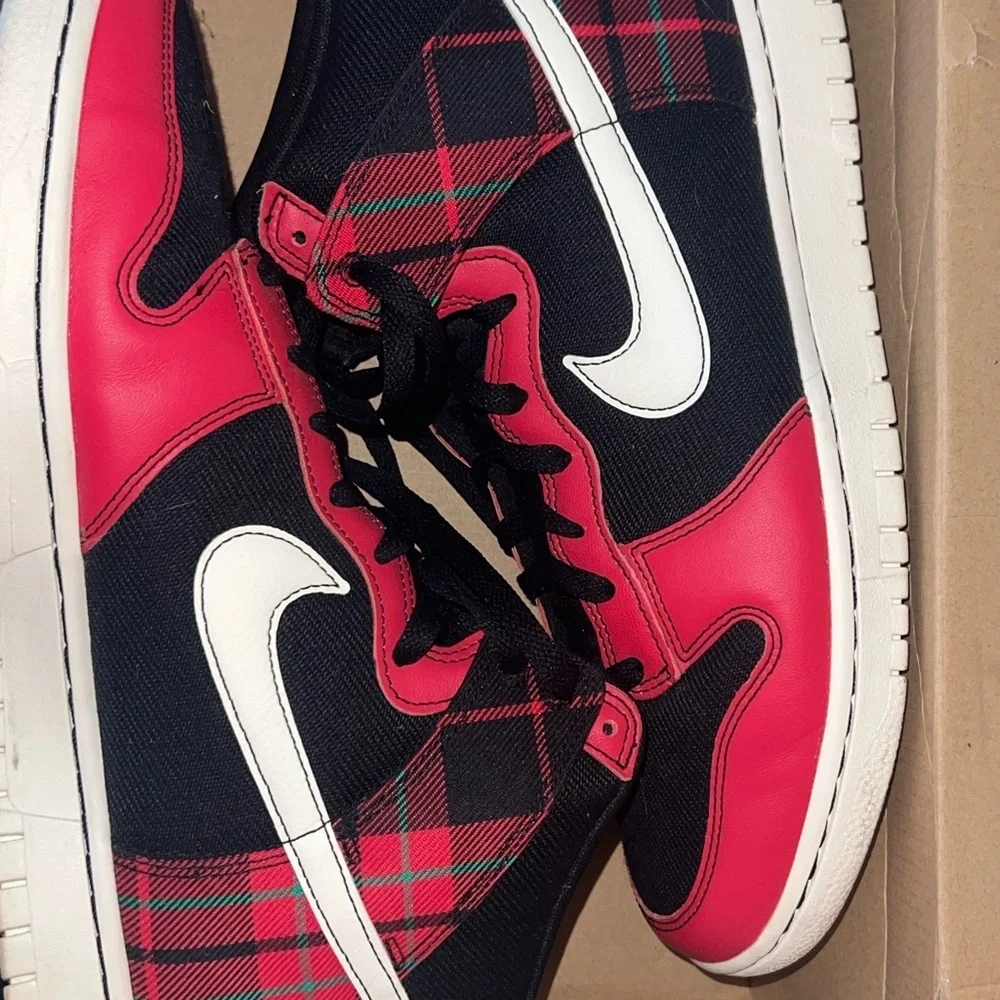 Nike Dunk Hi Black and Red Tartan Plaid Sneakers 11.5