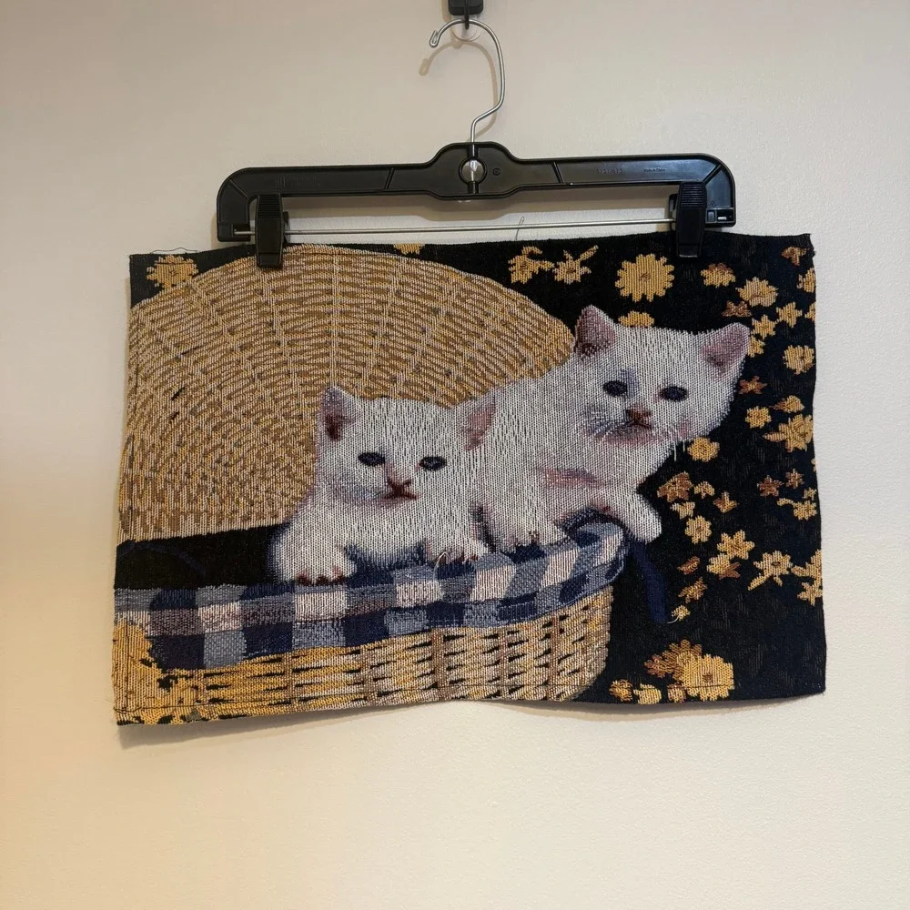 Two Nidico Cat Lover Tapestry Placemat White‎ Kittens Basket NWT NOS