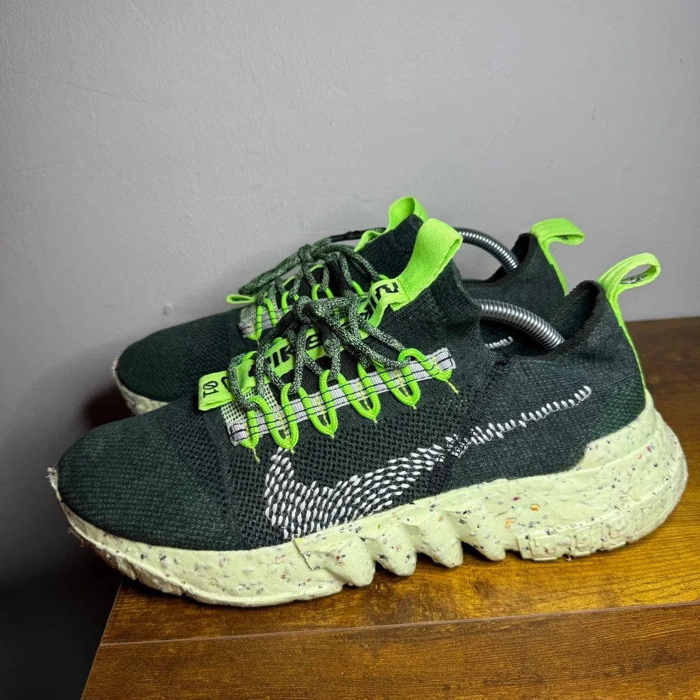 Nike Space Hippie 01 Mens Running Shoes Size 11 Carbon Green Electric