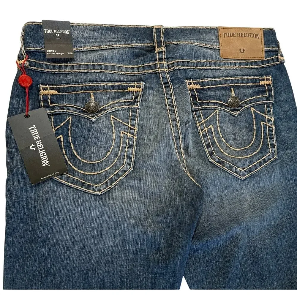 True Religion step out