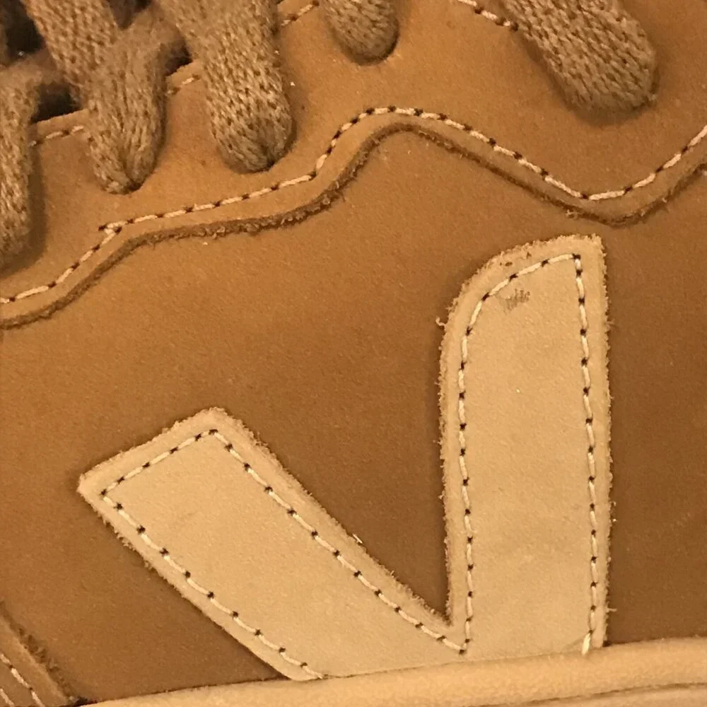 Veja excellent conditiion
