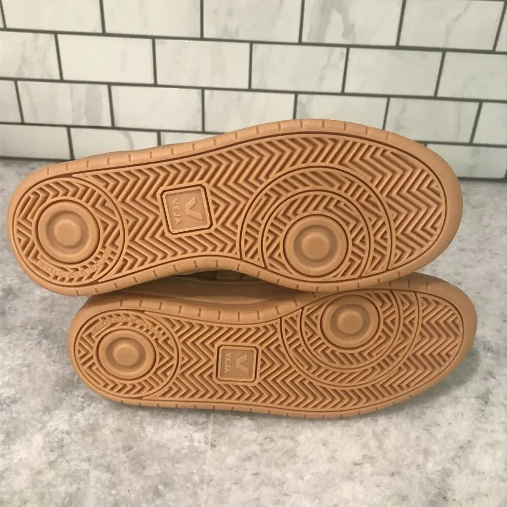 Veja excellent conditiion