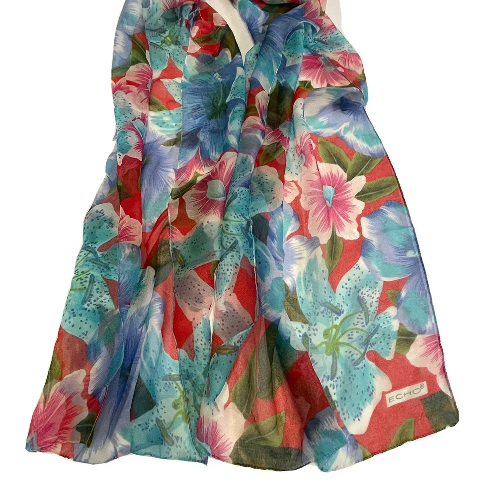 Echo womens scarf