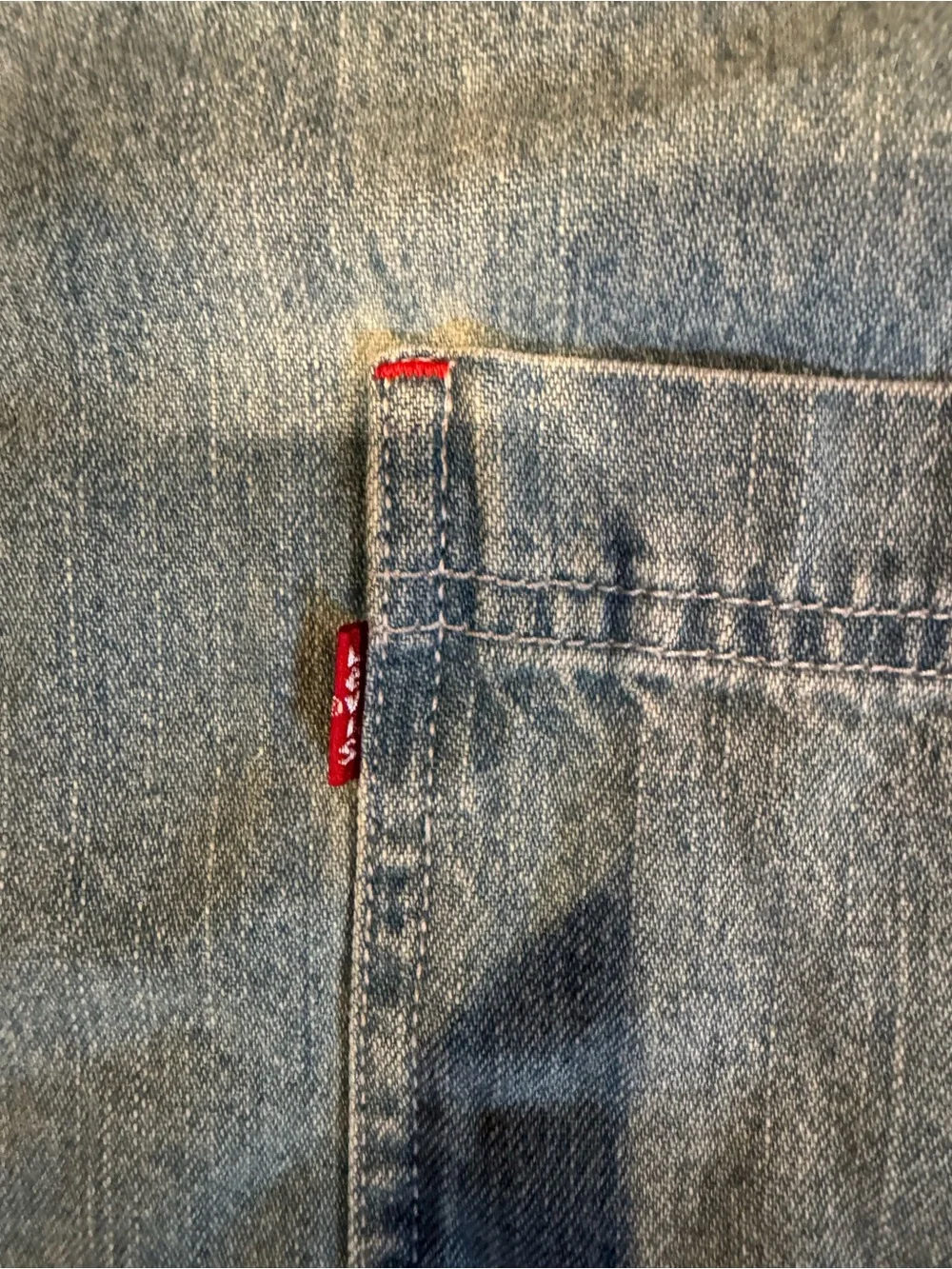 Vintage Levi’s Denim Button Up Shirt XL Light Wash 1996 Workwear Western