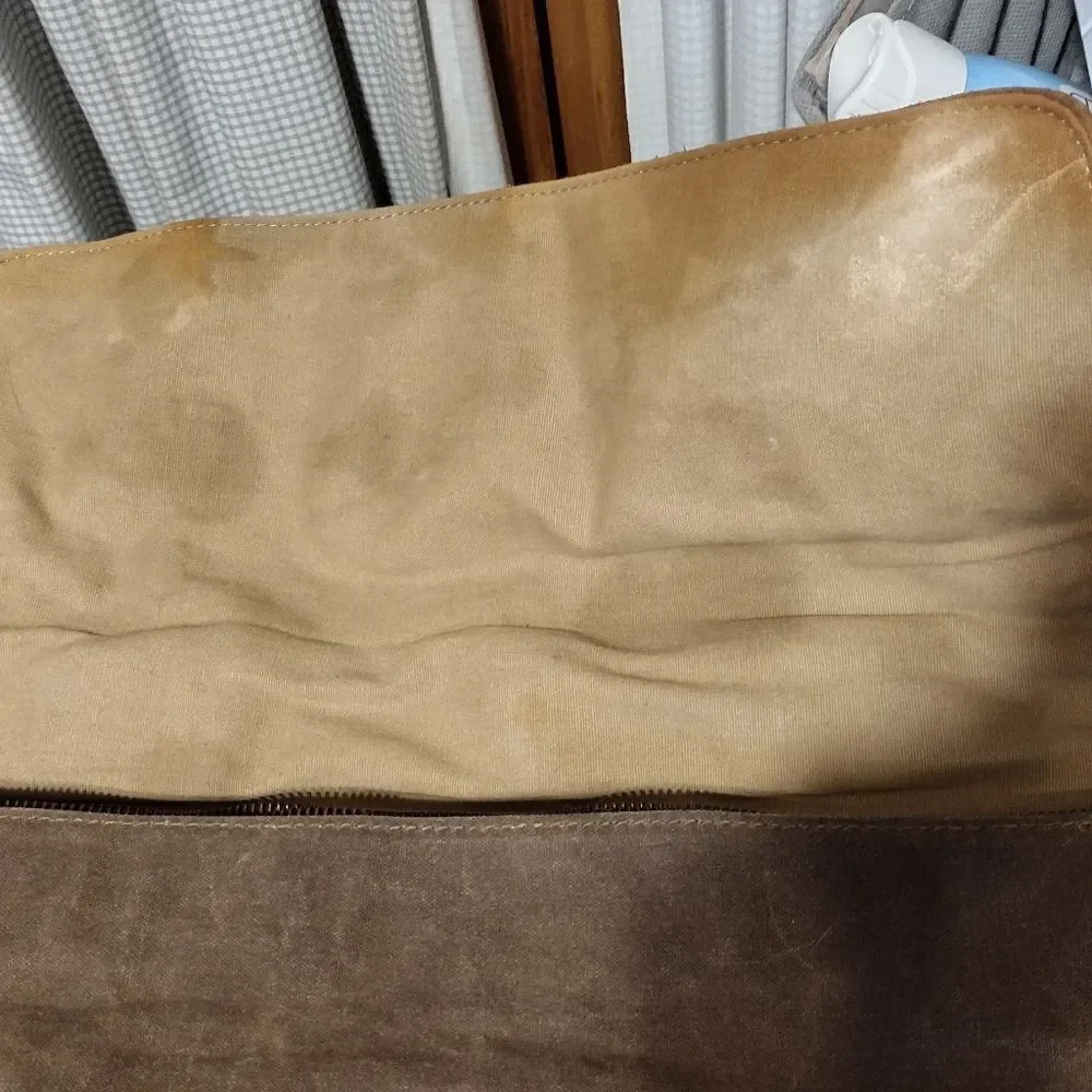 Manificent leather canvas