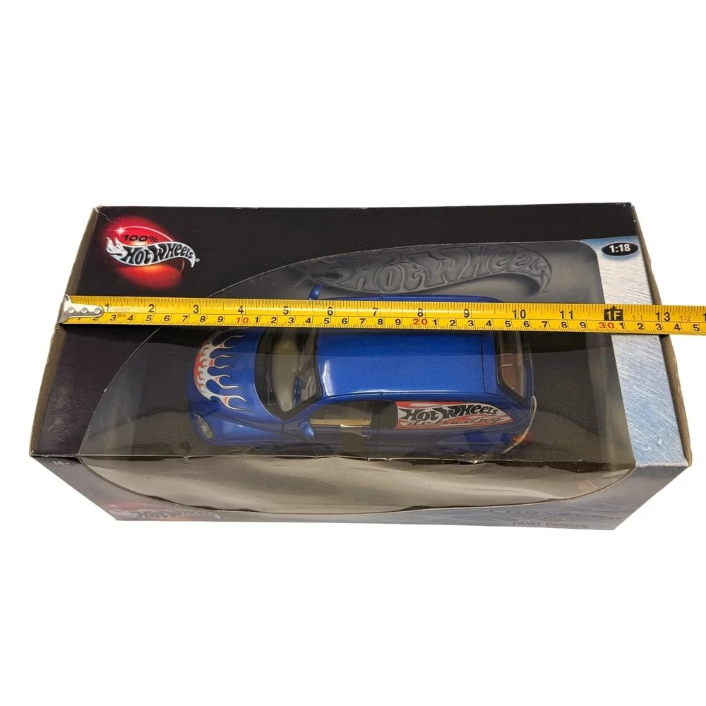 Hot Wheels‎ Chrysler Panel Cruiser 1:18 Diecast Blue Good Flame Graphics 29616
