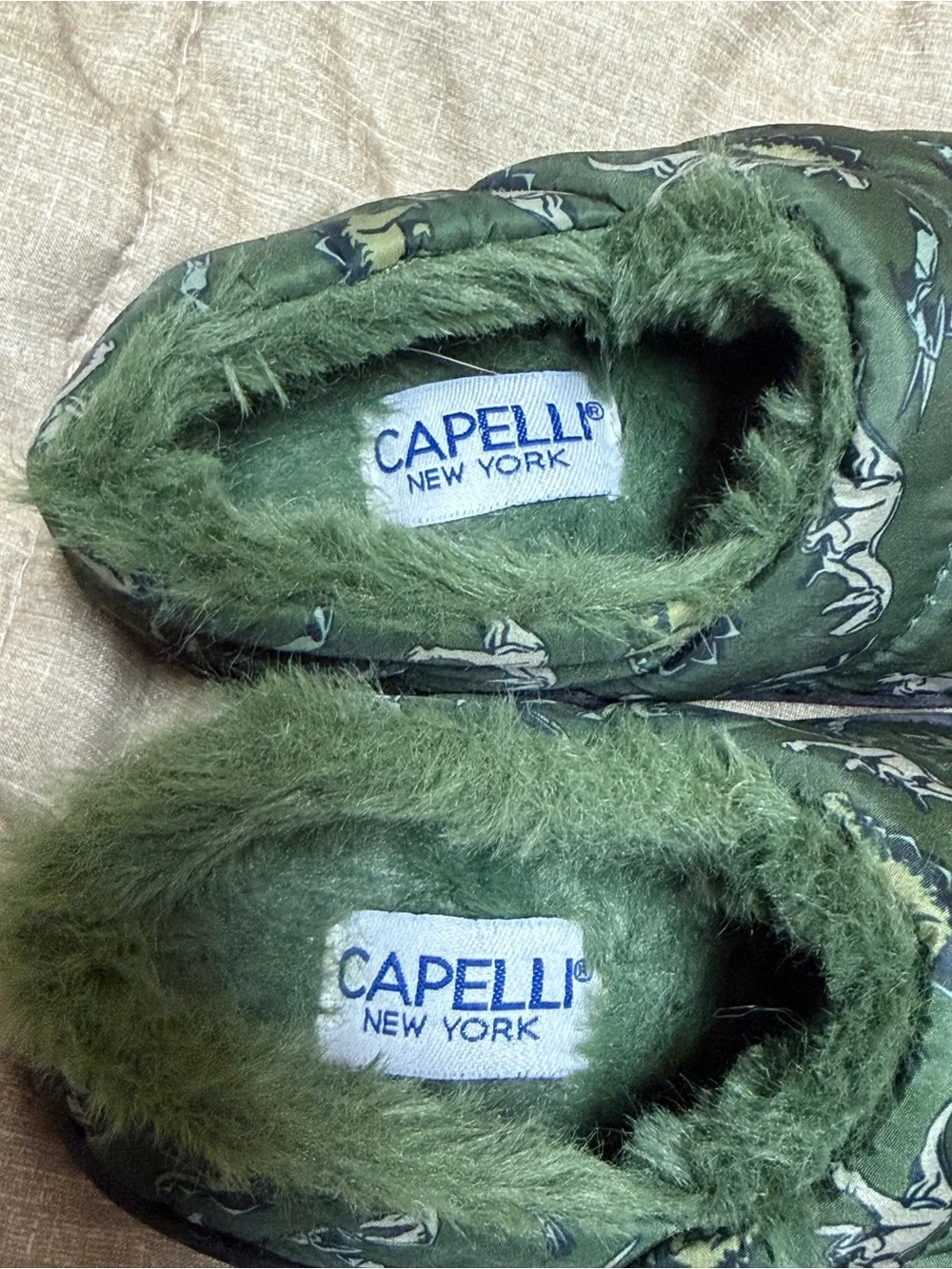 Capelli of New York Dinosaur Quilted Faux-Fur Slip-Ons Medium 6-7 Like New