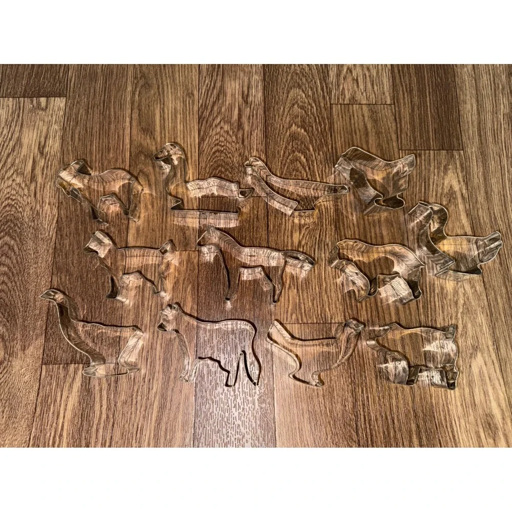 Barnyard Cooky Cutters vintage barnyard