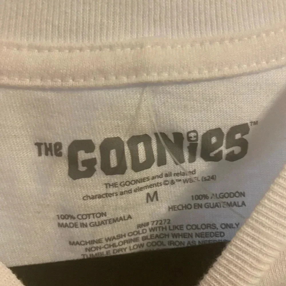 *NWT* The Goonies: Kids The Goonies Bike Club Never Say Die Text Youth T-Shirt