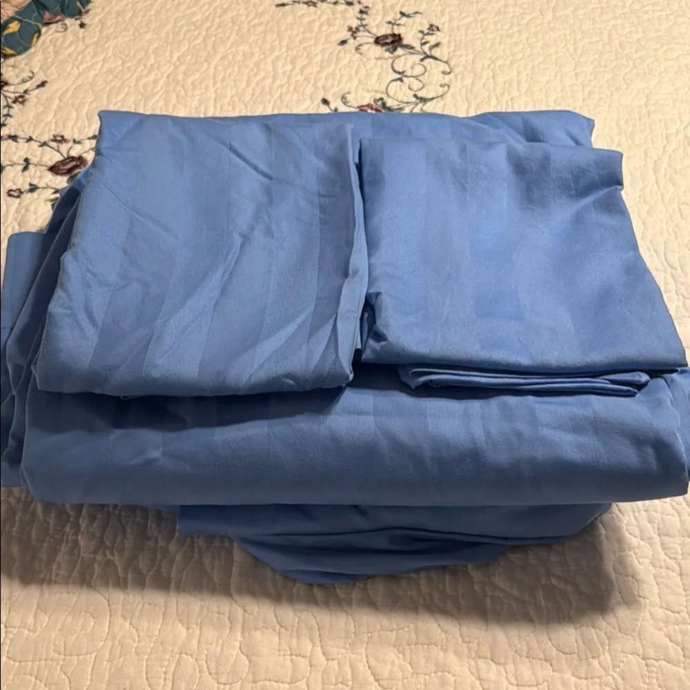 Charter Club Ocean Blue Cotton King Sheet Set & Cases