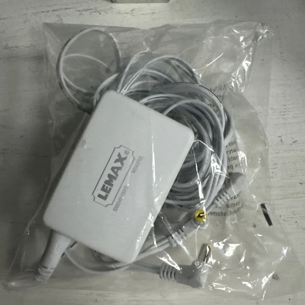 Lemax Switching Mode AC/DC Power Adapter 4.5v W/3 Output Jacks‎ Working