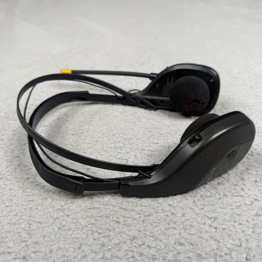 Sony Walkman SRF-HM22 FM AM Radio Headset PLL Synthesized Tested Working VTG Y2K