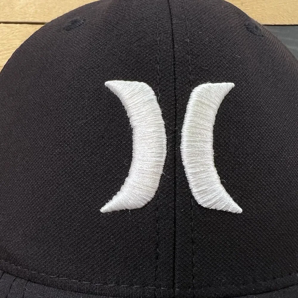 Hurley H20-Dri L-XL Black Fitted Hat Baseball Cap