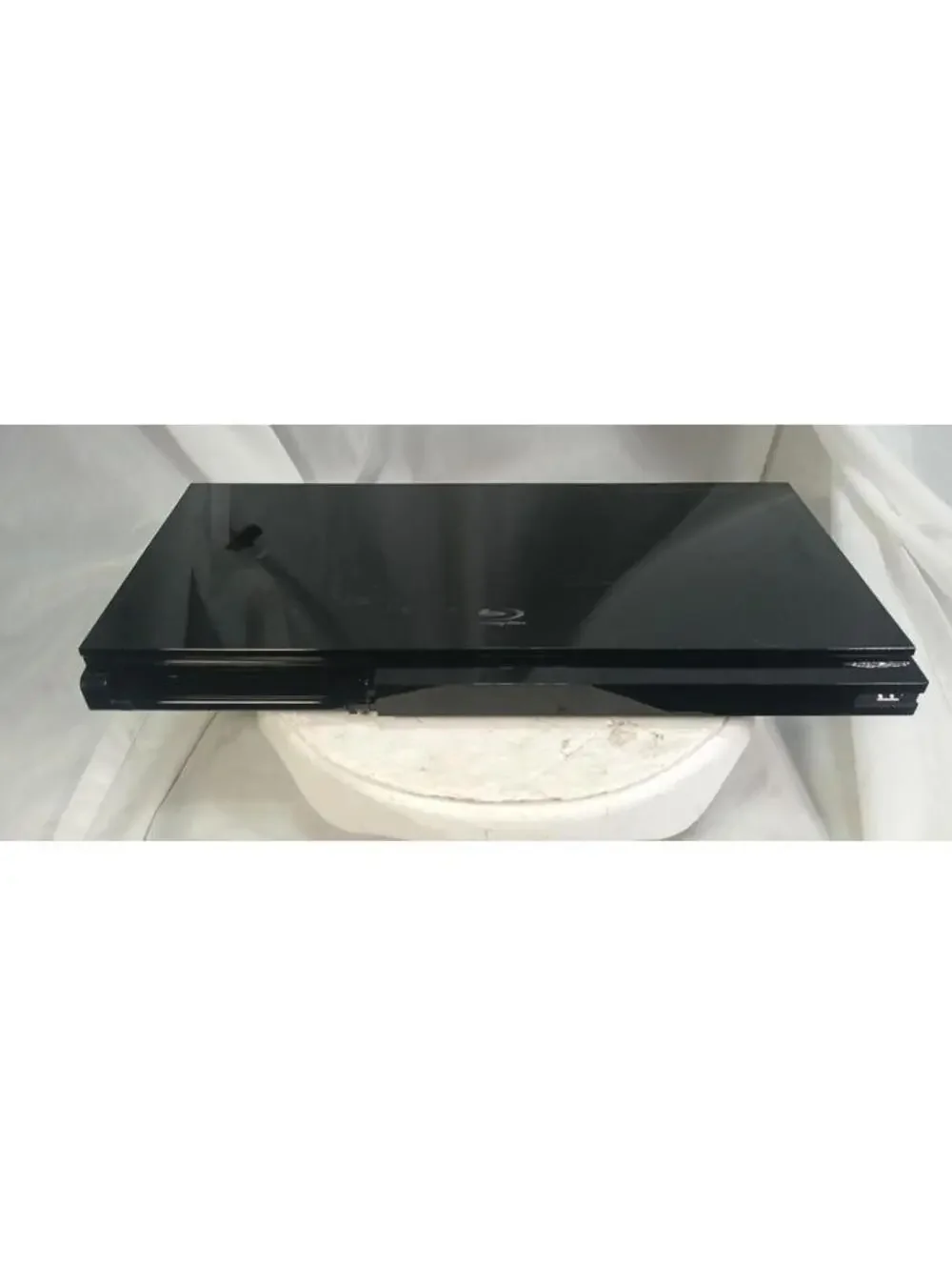 Samsung BD-D5700 Blu-Ray Disc DVD Player tested Smart WiFi HDMI Black