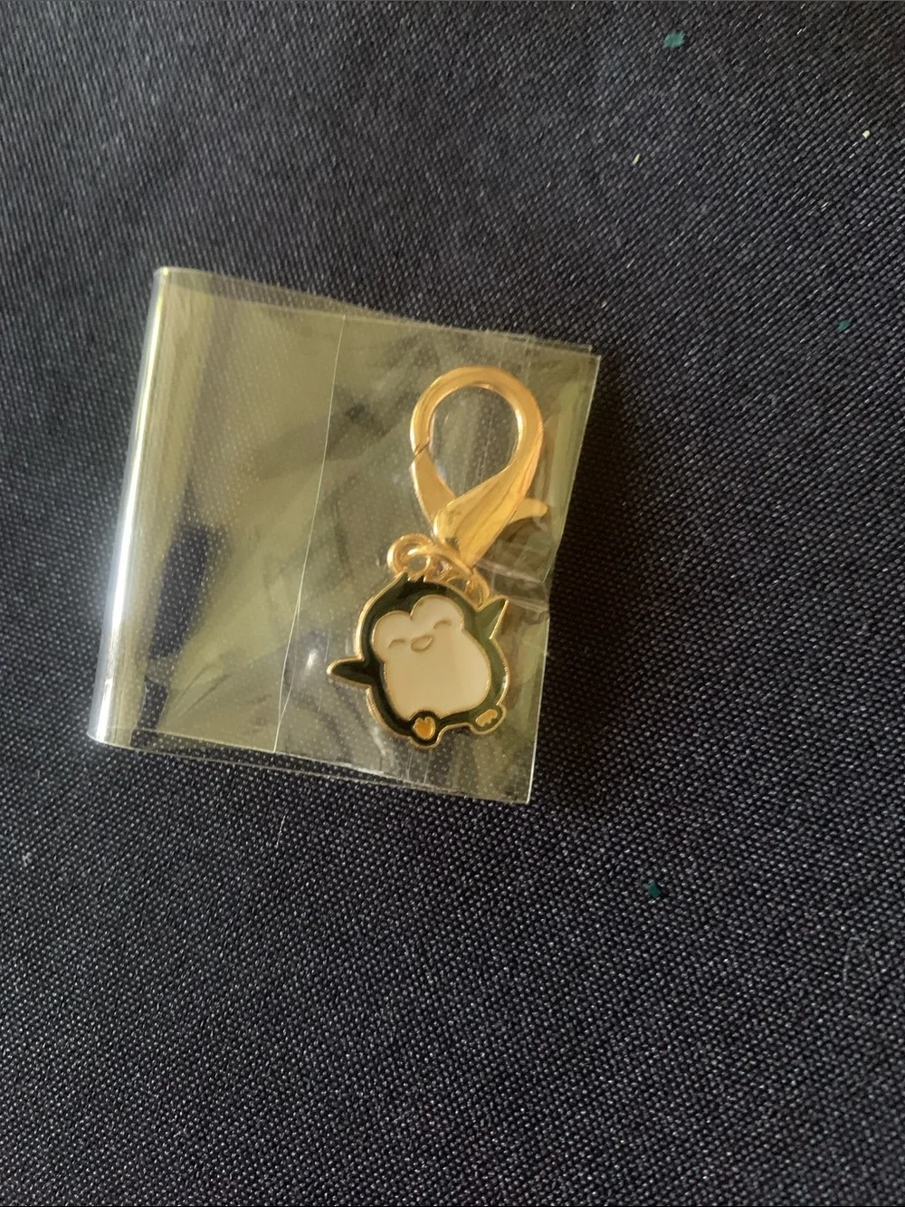 N/A delicate gold