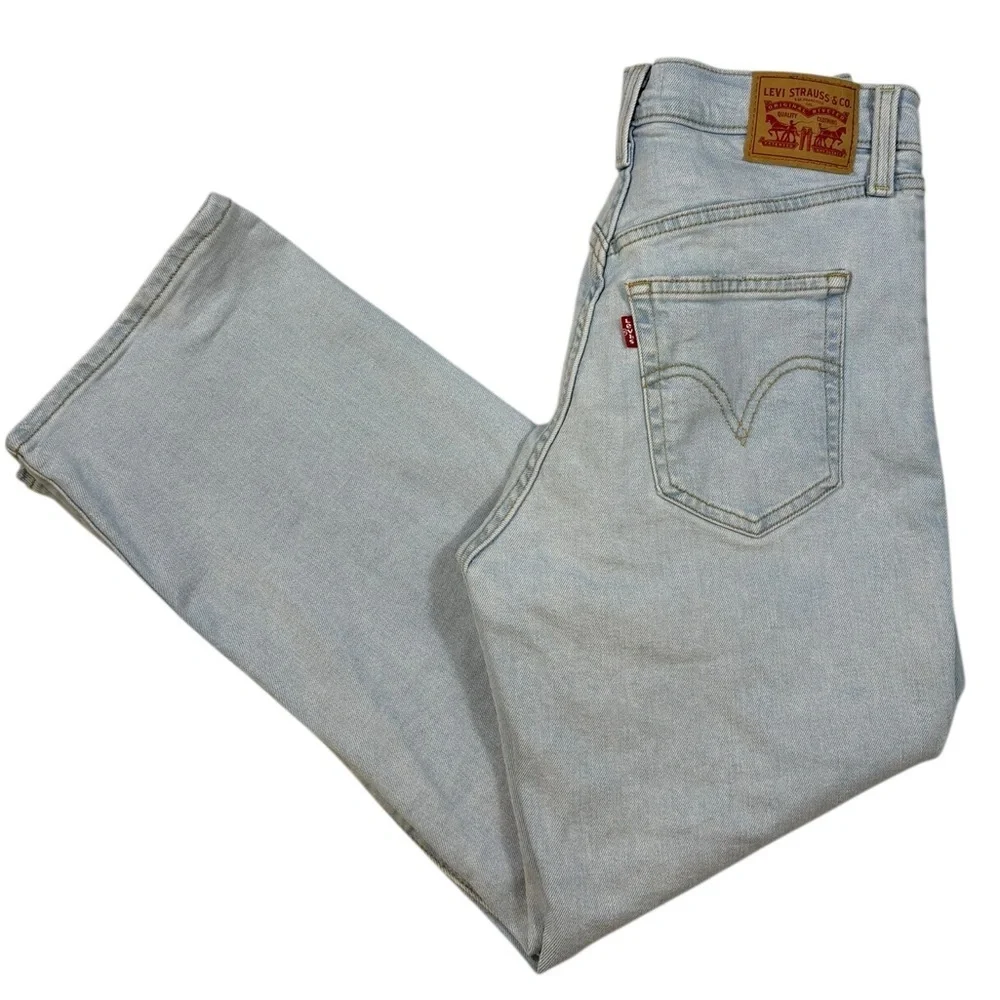 Levis levi’s took
