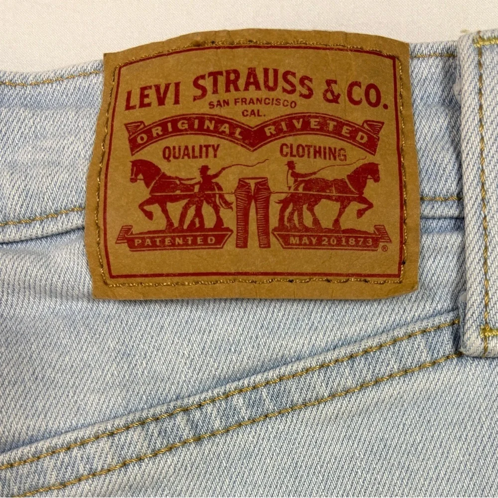 Levis levi’s took