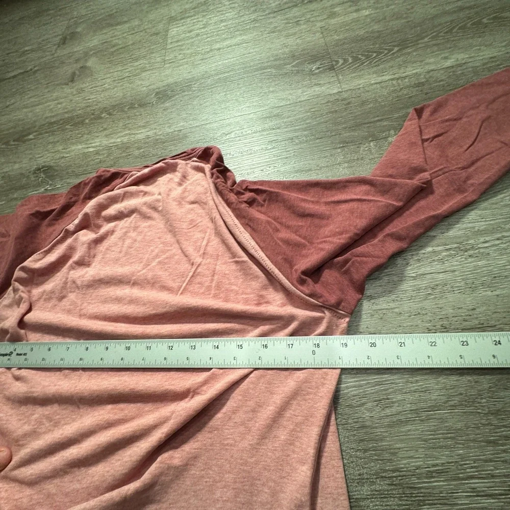 Banana Republic Shirt Mens S Burgundy Cotton Raglan Baseball Casual Preppy Tee