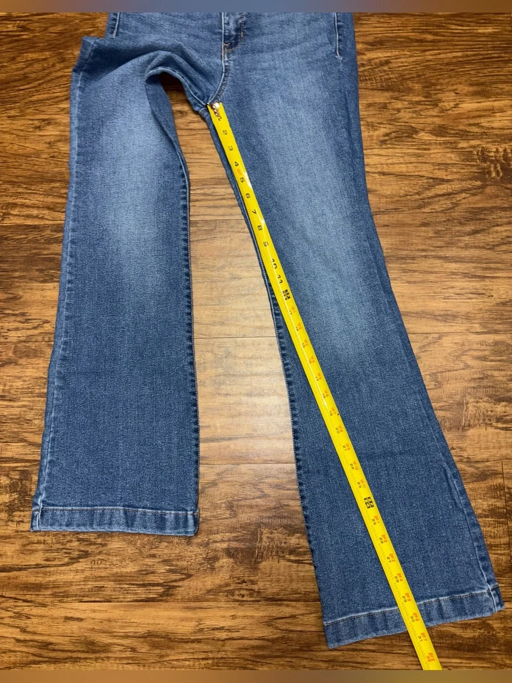 Wonderly High Rise Flare Jeans Size 6
