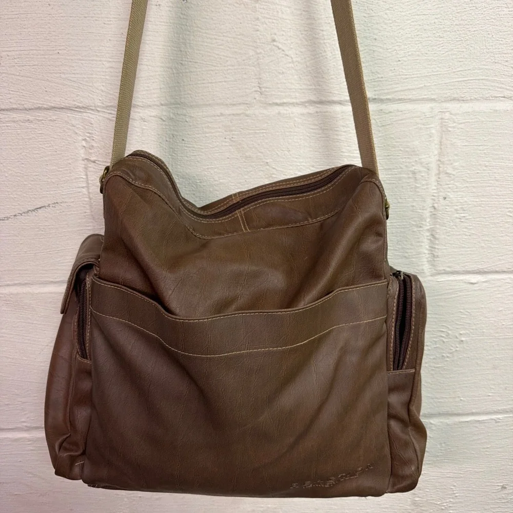 Kenneth Cole Reaction Brown Faux Leather Crossbody Messenger Bag Travel Satchel