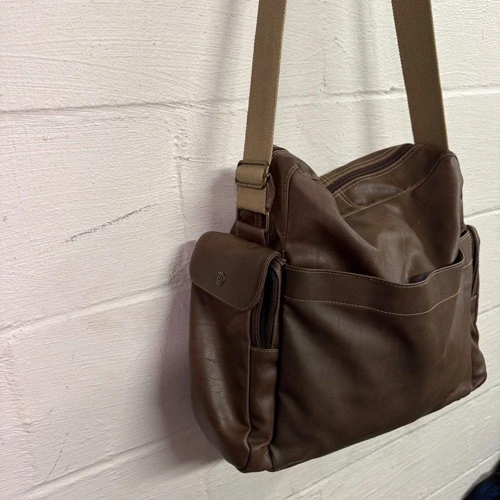 Kenneth Cole Reaction Brown Faux Leather Crossbody Messenger Bag Travel Satchel