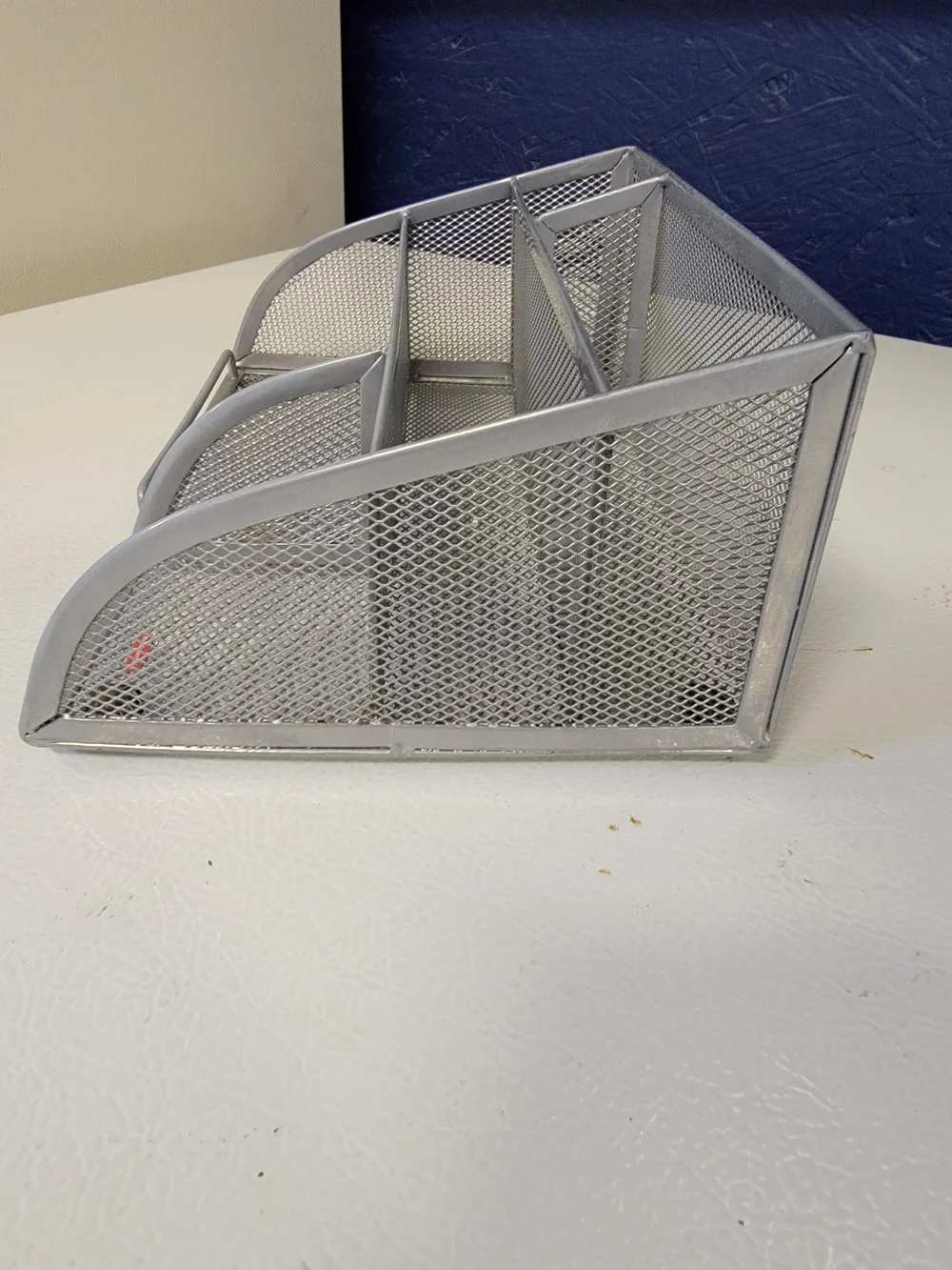 Rubbermaid durable mesh