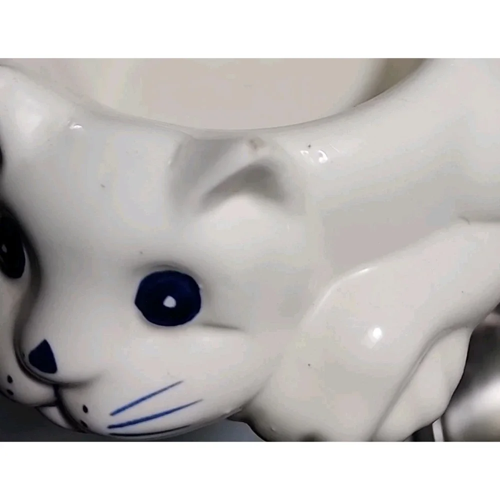 Vtg Cat Kitten Pet Food Dish Ceramic Treat Bowl Lillian Vernon White Blue Eyes