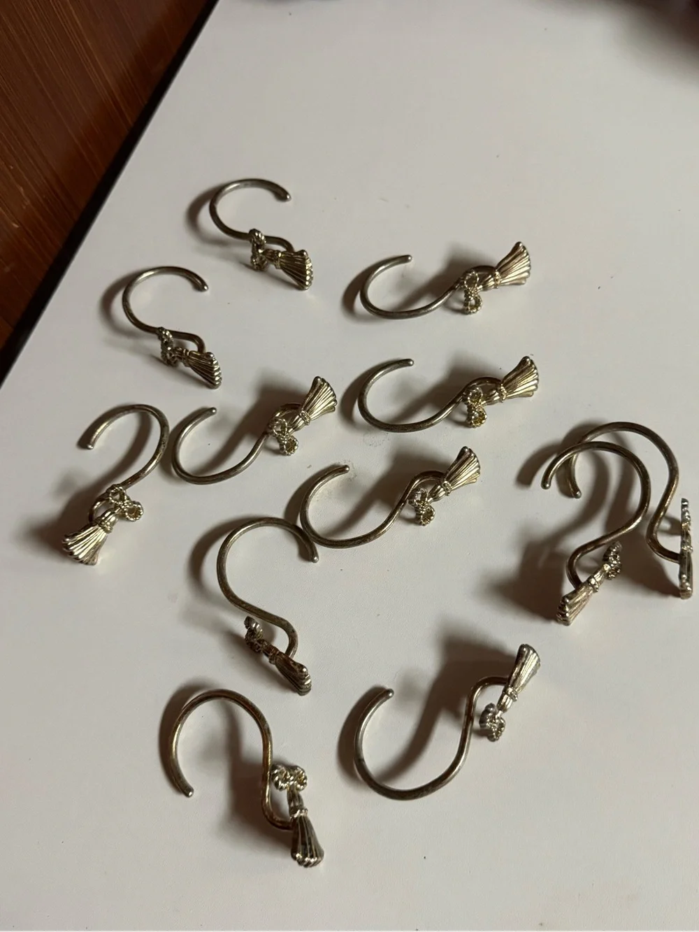 Gold Metal Tassel shower curtains hooks
